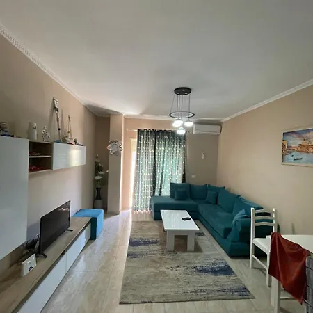 Beach Apartment Durres * Durrës